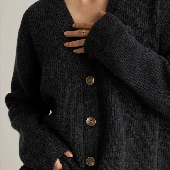 NWT Quince Mongolian Cashmere Fisherman Cropped Sweater - Heather Charcoal XS - Picture 3 of 10